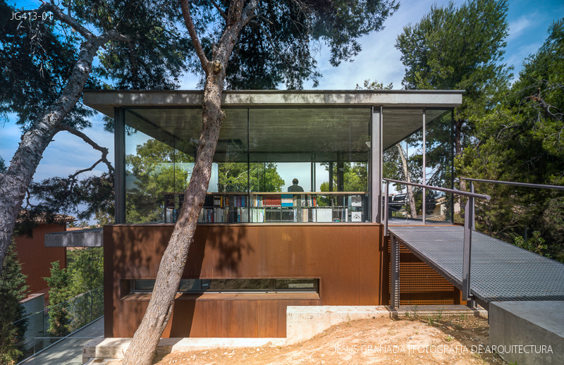 Casa en el monte. Rafael de Lacour. Spain. Fotografía de Jesús Granada.