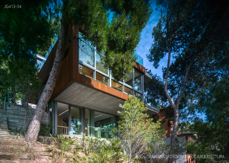 Casa en el monte. Rafael de Lacour. Spain. Fotografía de Jesús Granada.