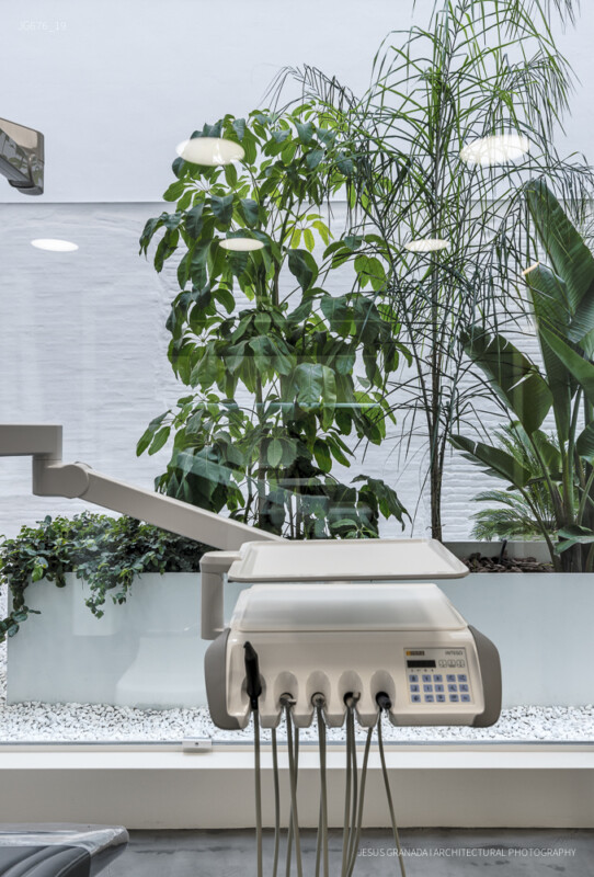 Golden Dental Clinic