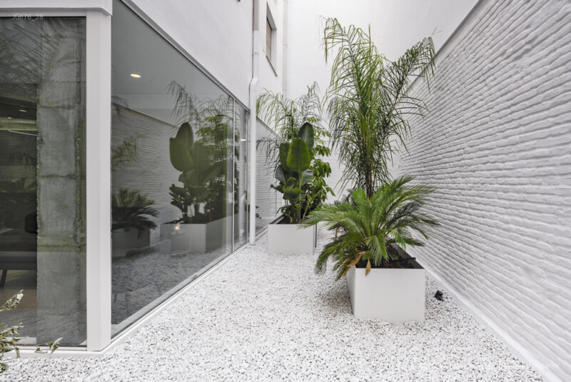 Golden Dental Clinic