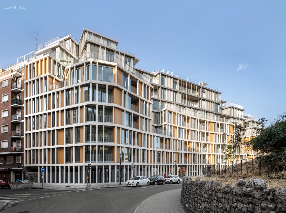 Dwellings Irún street in Madrid, Spain | Olalquiaga architects