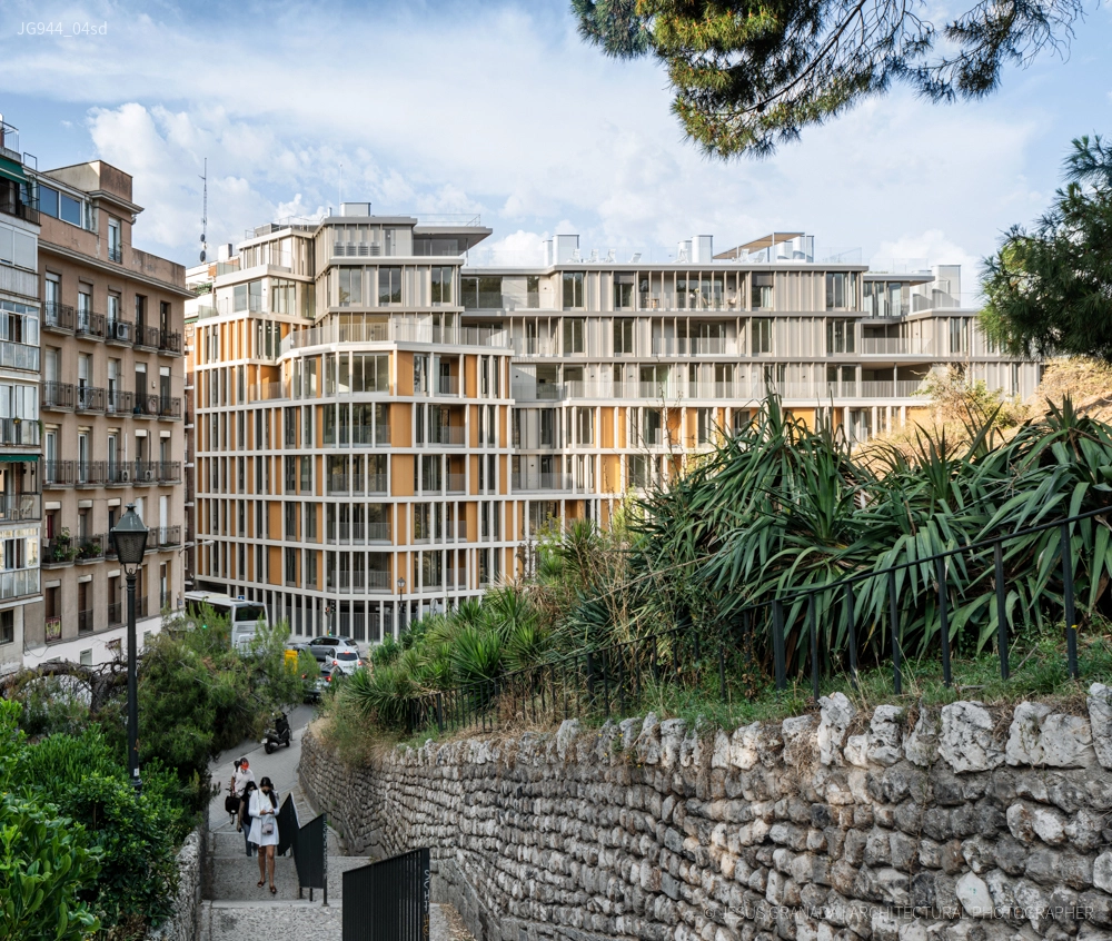 Dwellings Irún street in Madrid, Spain | Olalquiaga architects