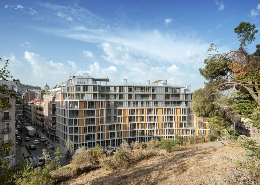 Dwellings Irún street in Madrid, Spain | Olalquiaga architects