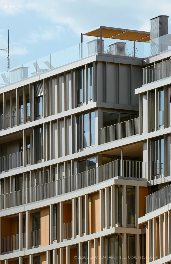 Dwellings Irún street in Madrid, Spain | Olalquiaga architects