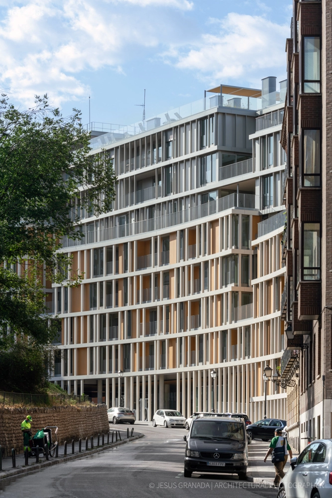 Dwellings Irún street in Madrid, Spain | Olalquiaga architects