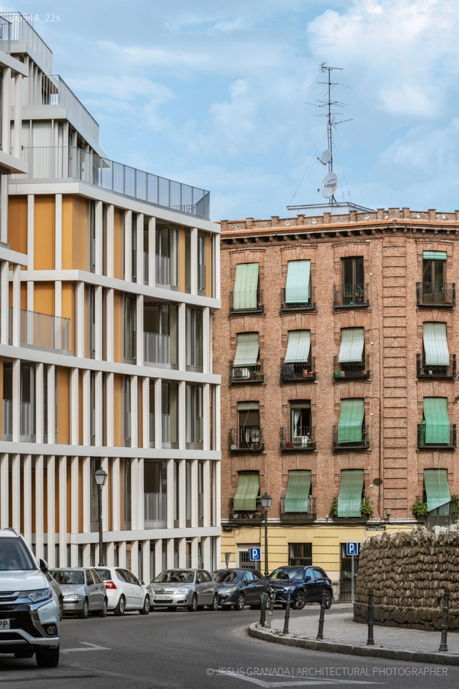 Dwellings Irún street in Madrid, Spain | Olalquiaga architects