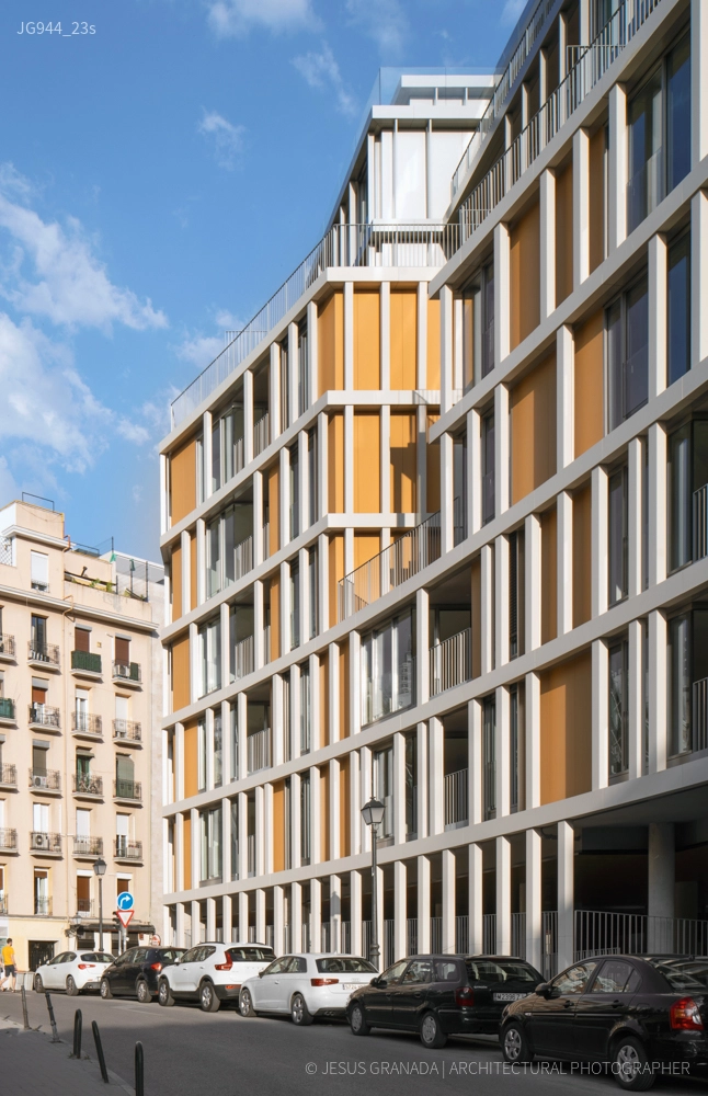 Dwellings Irún street in Madrid, Spain | Olalquiaga architects