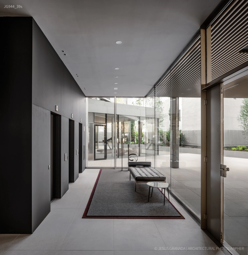 Dwellings Irún street in Madrid, Spain | Olalquiaga architects