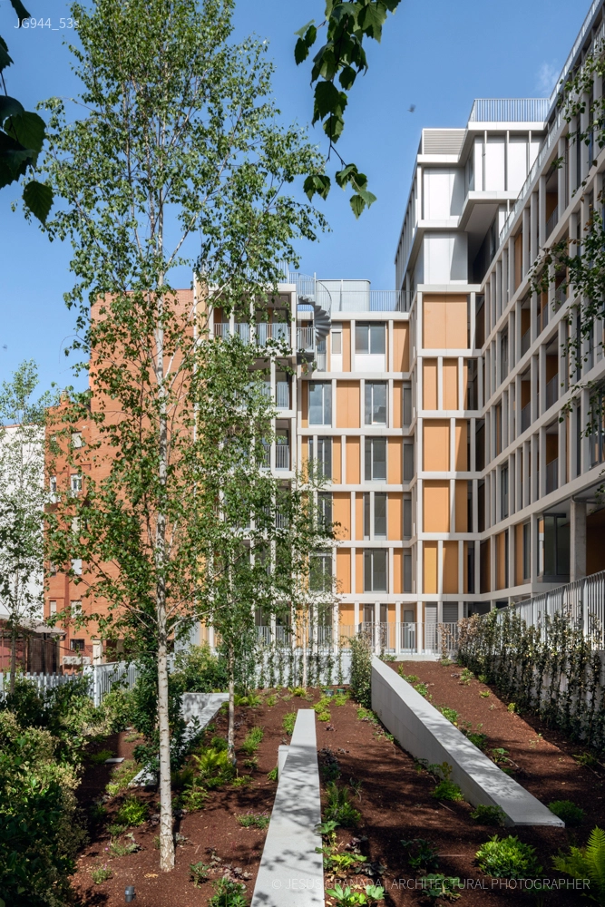 Dwellings Irún street in Madrid, Spain | Olalquiaga architects