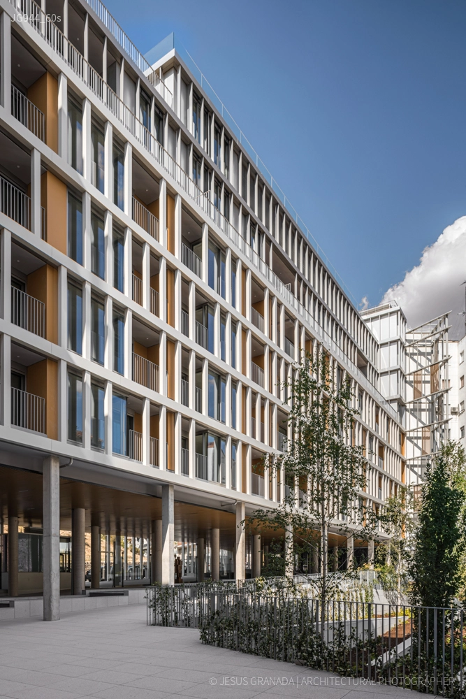 Dwellings Irún street in Madrid, Spain | Olalquiaga architects