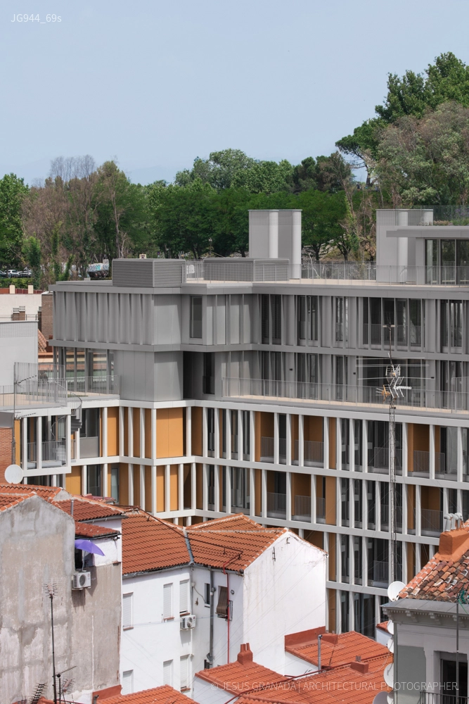 Dwellings Irún street in Madrid, Spain | Olalquiaga architects