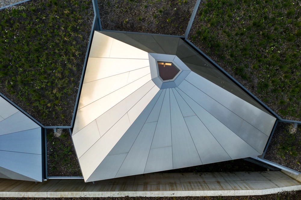 Modular office research center in Vizovice, Czech Republic | Chybik-Kristof architects + Koma modular