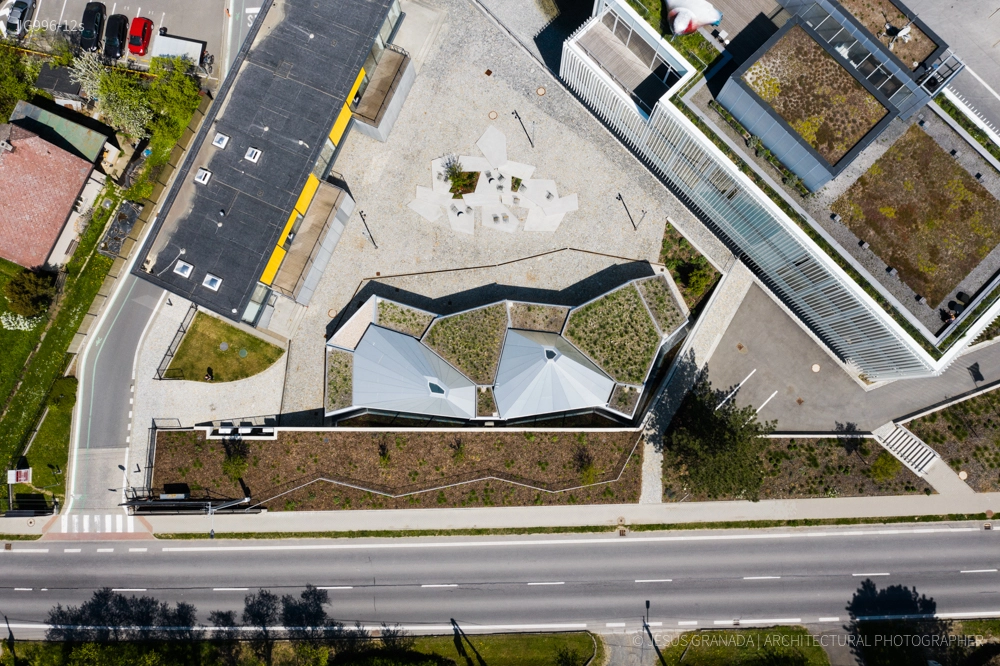 Modular office research center in Vizovice, Czech Republic | Chybik-Kristof architects + Koma modular