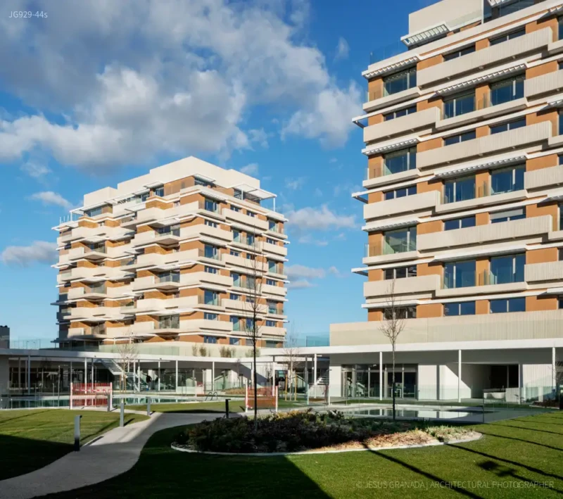 Dwellings in Valdebebas (Madrid), Spain | Aranguren y Gallegos architects