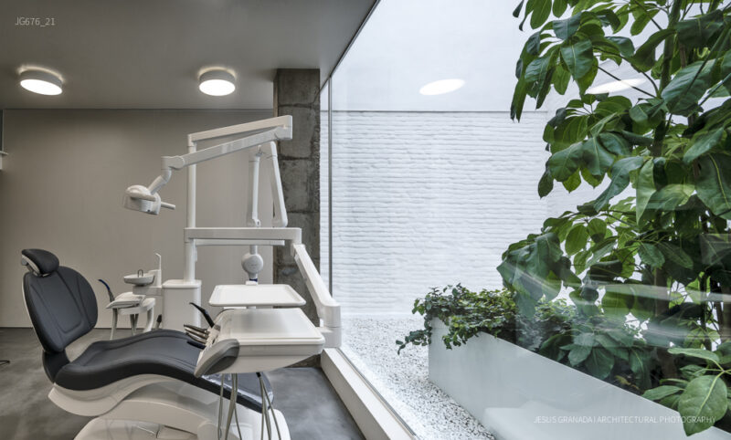 Golden Dental Clinic
