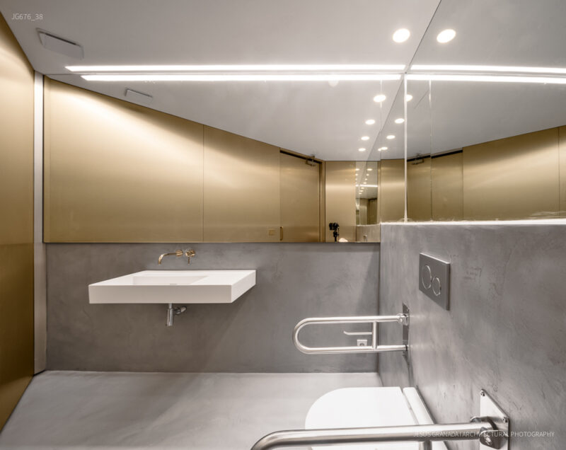 Golden Dental Clinic