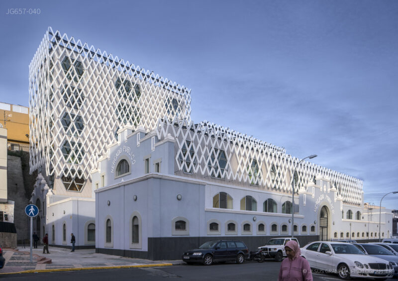 Old Market restoration for conservatory and language school in Melilla