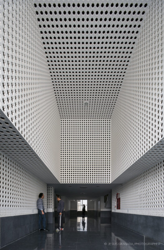 Old Market restoration for conservatory and language school in Melilla