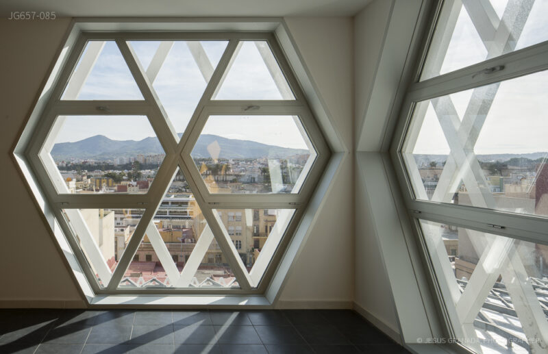 Old Market restoration for conservatory and language school in Melilla
