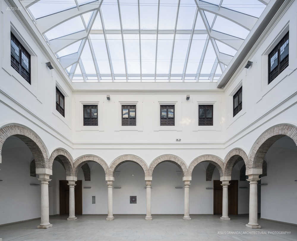 School in Valladolid by Javier Fuster architects