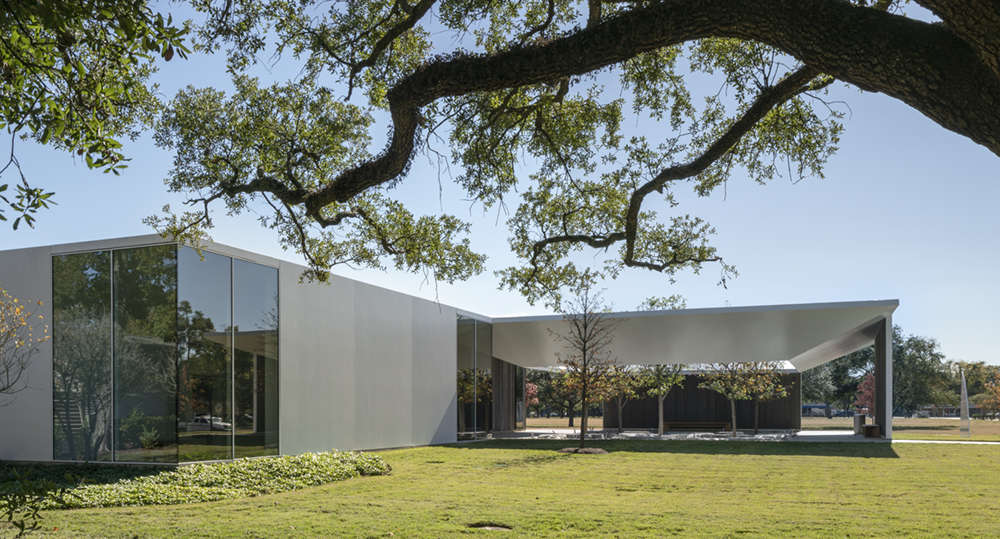 Menil collection drawing center in Houston