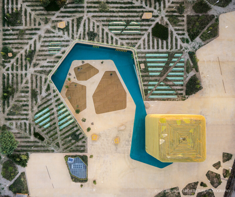 Vegas Altas Congress and Exhibition Center, Villanueva de la Serena (Spain). Pancorbo, De Villar, Chacón, Martín. Photograph by Jesús Granada.