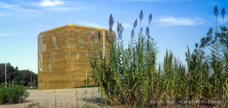 Vegas Altas Congress and Exhibition Center, Villanueva de la Serena (Spain). Pancorbo, De Villar, Chacón, Martín. Photograph by Jesús Granada.
