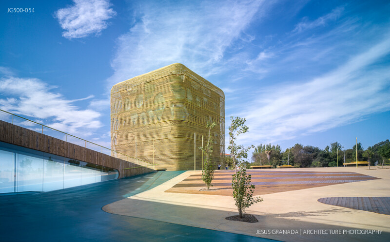 Vegas Altas Congress and Exhibition Center, Villanueva de la Serena (Spain). Pancorbo, De Villar, Chacón, Martín. Photograph by Jesús Granada.