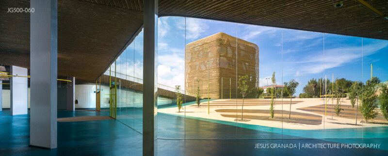 Vegas Altas Congress and Exhibition Center, Villanueva de la Serena (Spain). Pancorbo, De Villar, Chacón, Martín. Photograph by Jesús Granada.