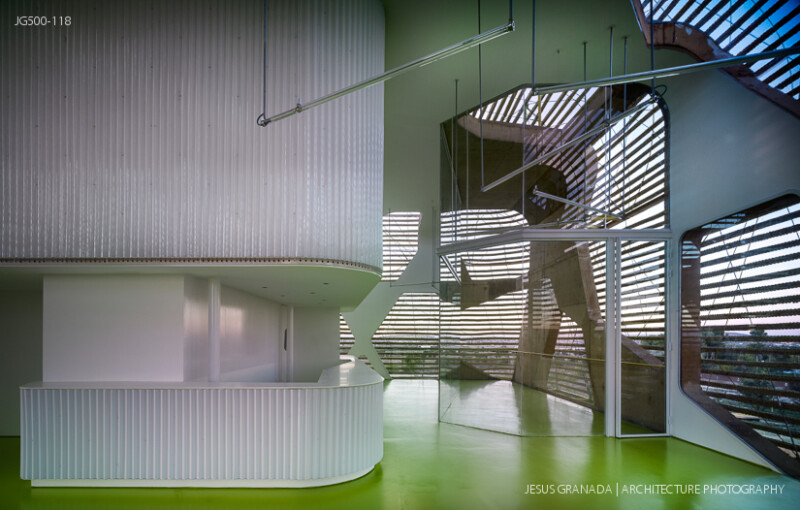 Vegas Altas Congress and Exhibition Center, Villanueva de la Serena (Spain). Pancorbo, De Villar, Chacón, Martín. Photograph by Jesús Granada.