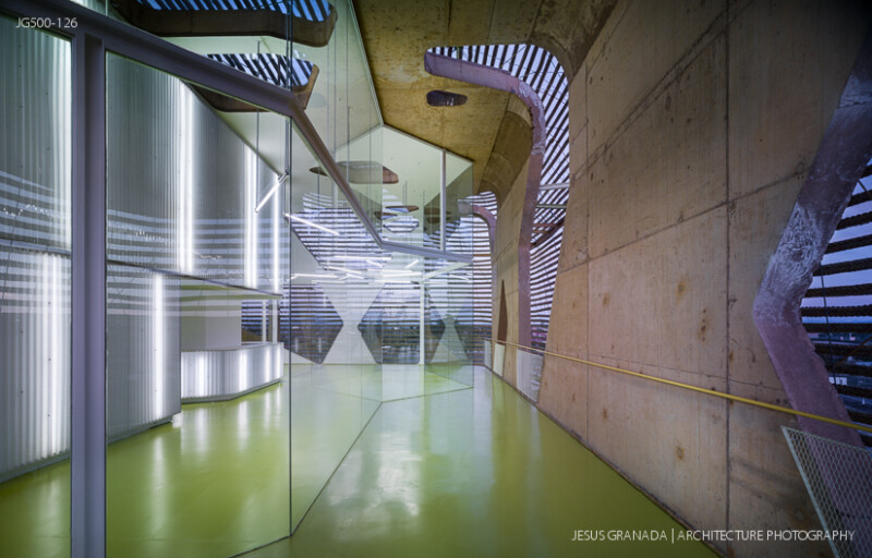 Vegas Altas Congress and Exhibition Center, Villanueva de la Serena (Spain). Pancorbo, De Villar, Chacón, Martín. Photograph by Jesús Granada.