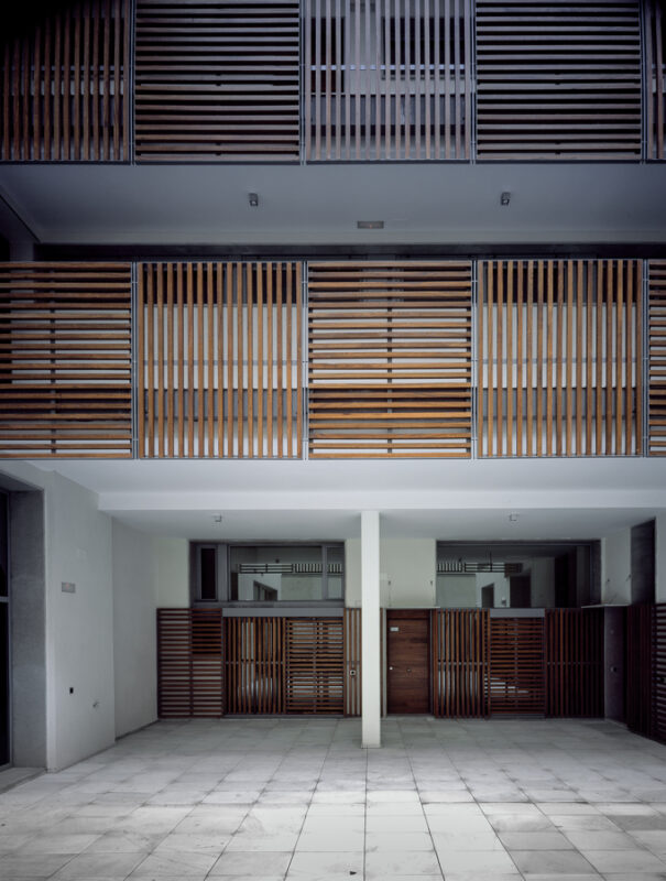 mrpr-arquitectos-_-Sevilla-Espan_a-_-Mayo-2005-8.jpg mrpr arquitectos Sevilla Espan a Mayo 2005 8