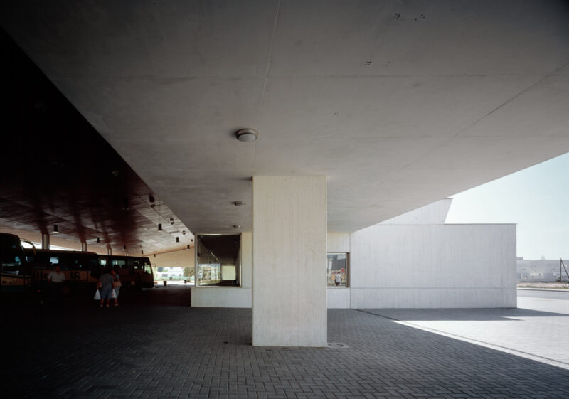 Estudio-Carrascal-arquitectos-_-Chipiona-Ca_diz-_-2005-7.jpg Estudio Carrascal arquitectos Chipiona Ca diz 2005 7