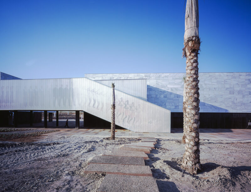 Edificio Polivalente en Almería