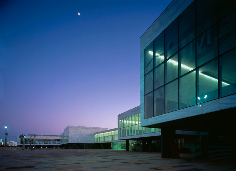 Edificio Polivalente en Almería