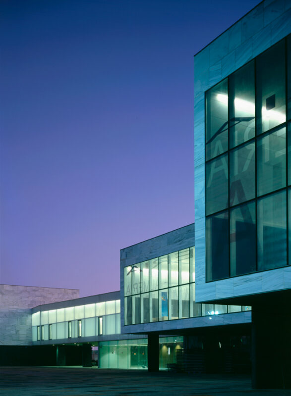 Edificio Polivalente en Almería