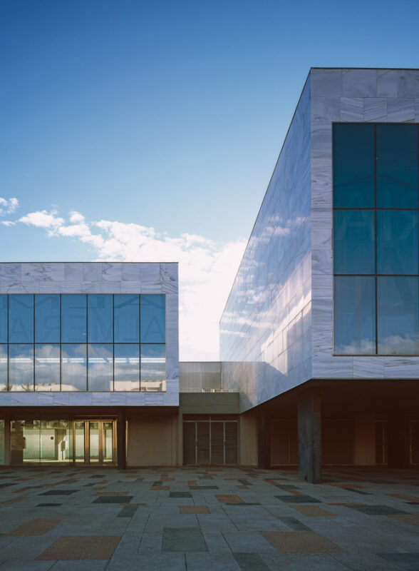 Edificio Polivalente en Almería