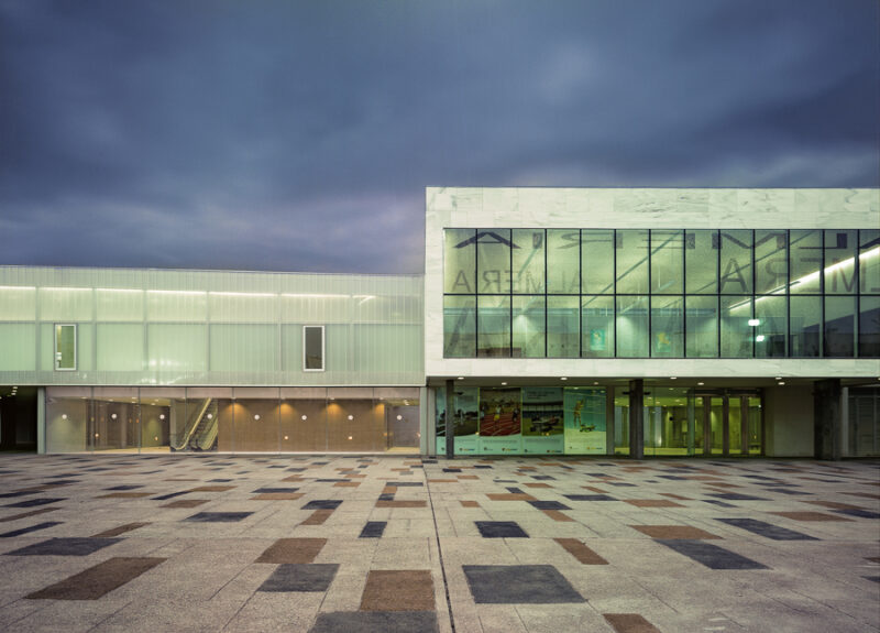 Edificio Polivalente en Almería