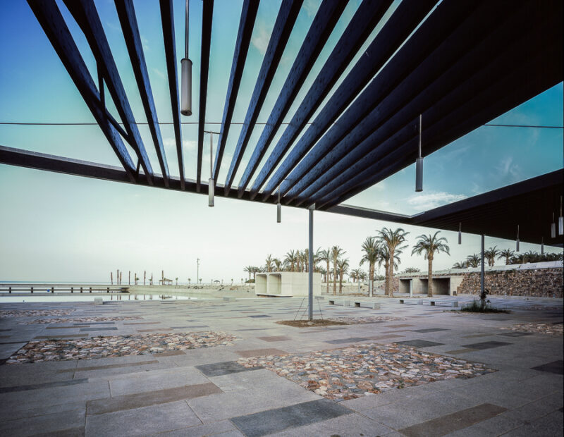 Plaza del Mar en el Toyo (Almería)