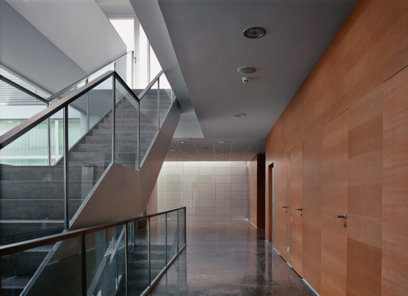 Fernando-Carrascal-J_M_-Ferna_ndez-de-la-Puente-arquitectos-_-Sevilla-Spain-_-2005-29.jpg Fernando Carrascal J M Ferna ndez de la Puente arquitectos Sevilla Spain 2005 29