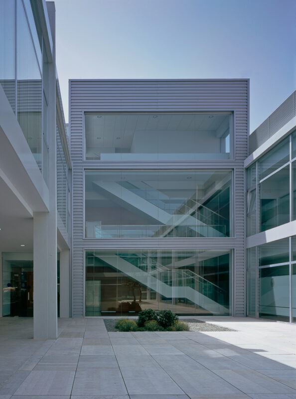 Fernando-Carrascal-J_M_-Ferna_ndez-de-la-Puente-arquitectos-_-Sevilla-Spain-_-2005-31.jpg Fernando Carrascal J M Ferna ndez de la Puente arquitectos Sevilla Spain 2005 31