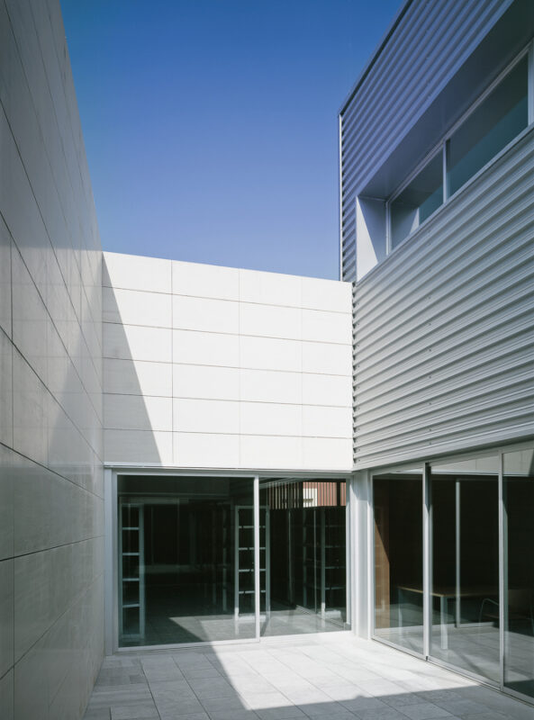 Fernando-Carrascal-J_M_-Ferna_ndez-de-la-Puente-arquitectos-_-Sevilla-Spain-_-2005-36.jpg Fernando Carrascal J M Ferna ndez de la Puente arquitectos Sevilla Spain 2005 36