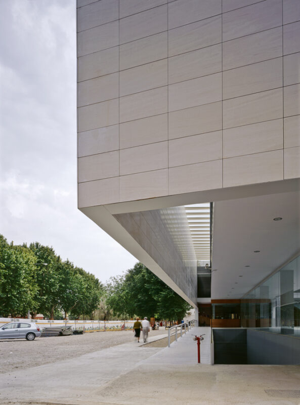 Fernando-Carrascal-J_M_-Ferna_ndez-de-la-Puente-arquitectos-_-Sevilla-Spain-_-2005-5.jpg Fernando Carrascal J M Ferna ndez de la Puente arquitectos Sevilla Spain 2005 5