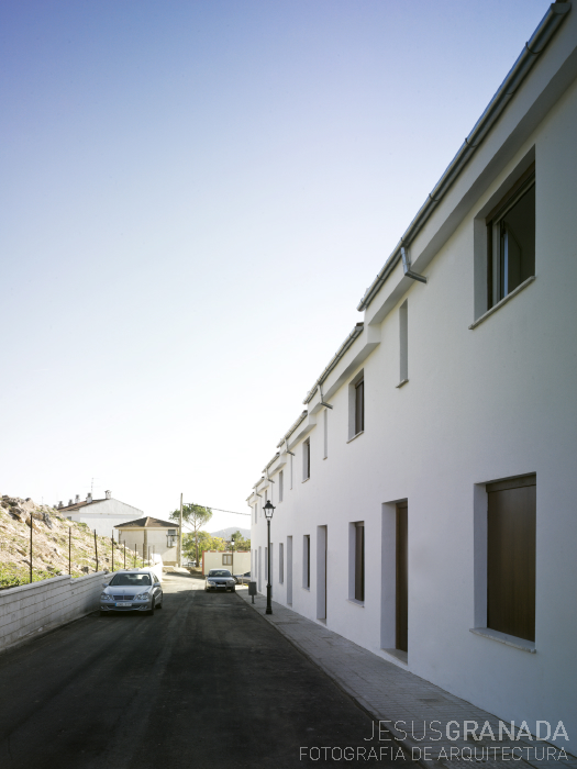 Viviendas en Almadén de la Plata (Sevilla)
