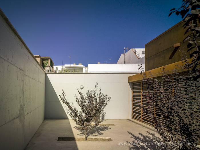 ESTHER MAYORAL arquitecta