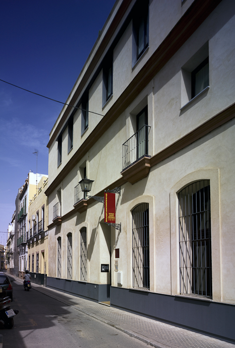 ARQUITECTOS EN MAYUSCULA