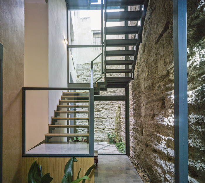 ARQUITECTOS EN MAYUSCULA