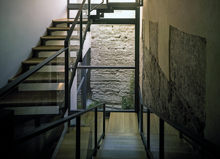 ARQUITECTOS EN MAYUSCULA