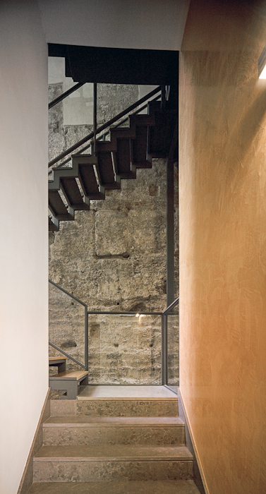 ARQUITECTOS EN MAYUSCULA