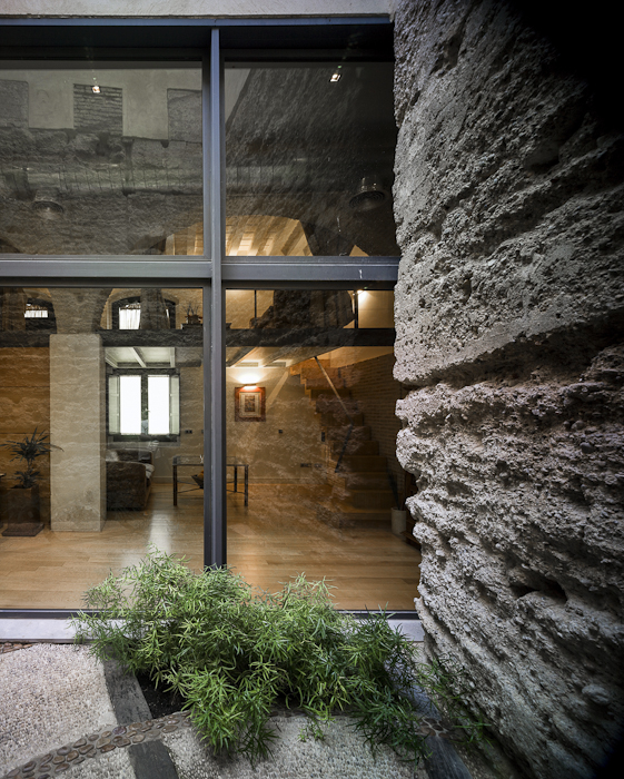 ARQUITECTOS EN MAYUSCULA